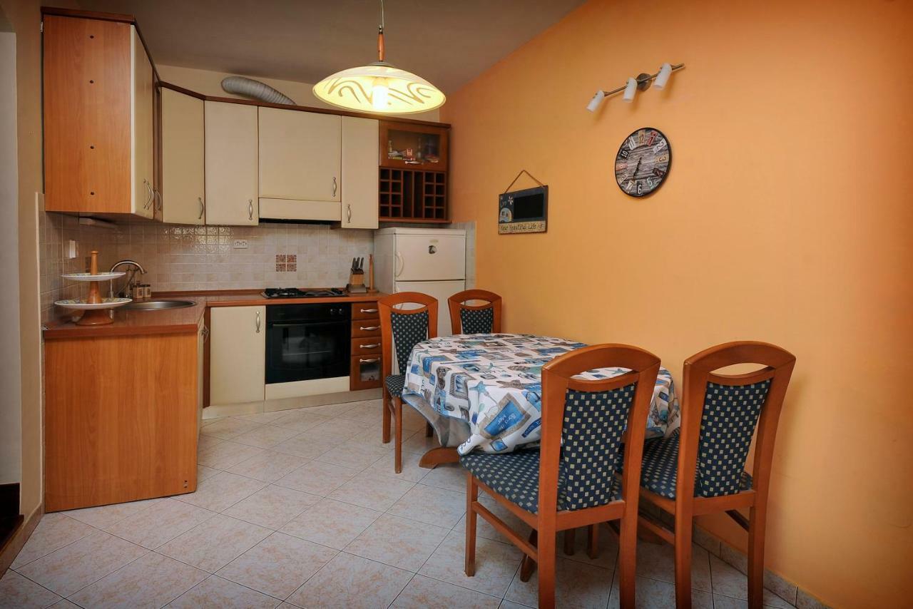 Ferienwohnung Apartman Bella Split Exterior foto